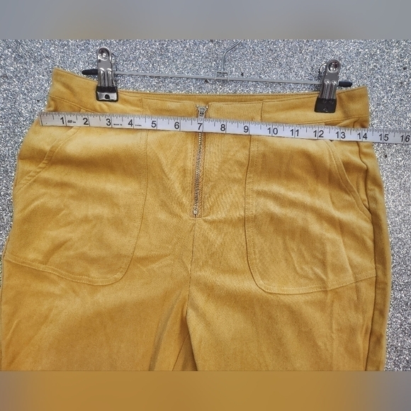 CIDER Pastel  Yellow Plaid Flares SIZE SMALL - Picture 6 of 9